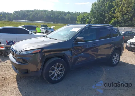 2014 Jeep Cherokee Latitude z USA, uszkodzony, nr VIN 1C4PJMCB6EW137769